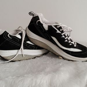 Skechers Shape ups Toning Womans 9 Sneakers